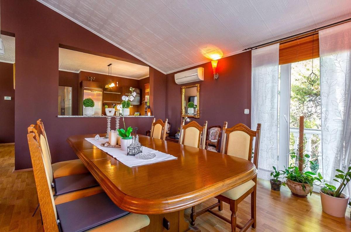 Apartments Puntica Лижнян Екстер'єр фото