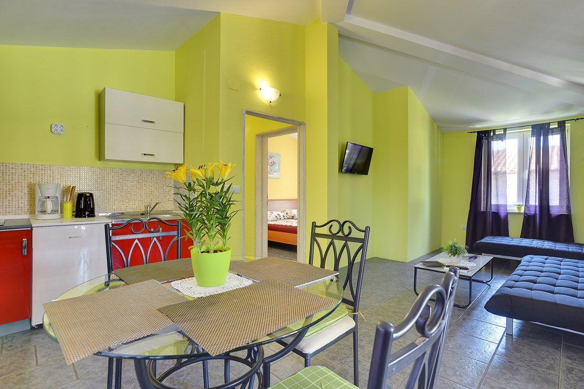 Apartments Puntica Лижнян Екстер'єр фото